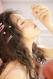 女主及笄之年后每晚做梦的小说